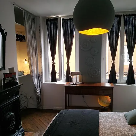 Chez Anne בית אירוח *