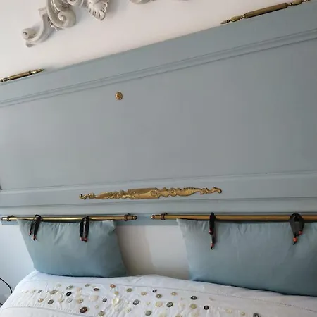 Chez Anne Homestay *